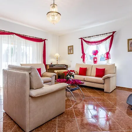 Holiday home House With A Parking Space Liznjan, Medulin - 22761 *